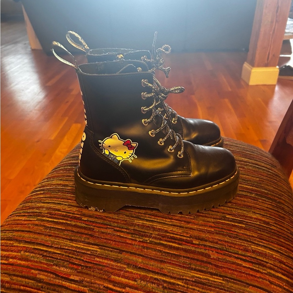 Hello Kitty doc martens
